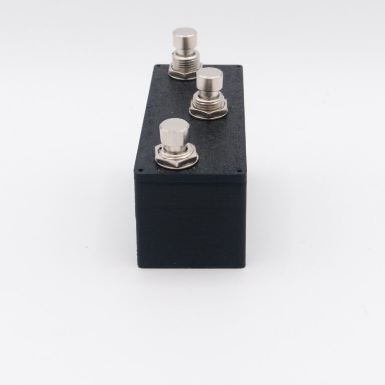 MC6Pro Compact SideAux 3 - Image 3