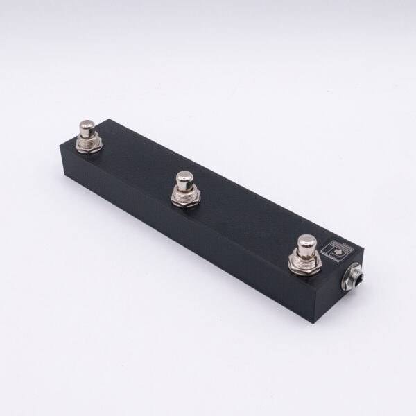 MC6Pro Flat FrontAux 3