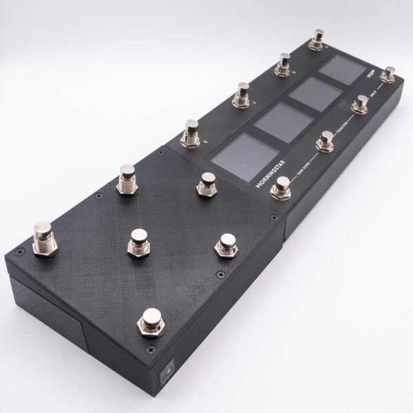 MC8 Pro Compact SideAux 6