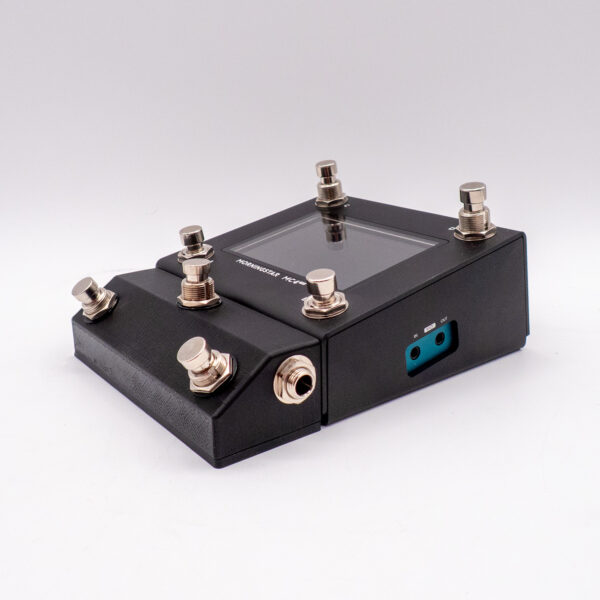 MC4Pro FrontAux3 Hybrid - Image 4